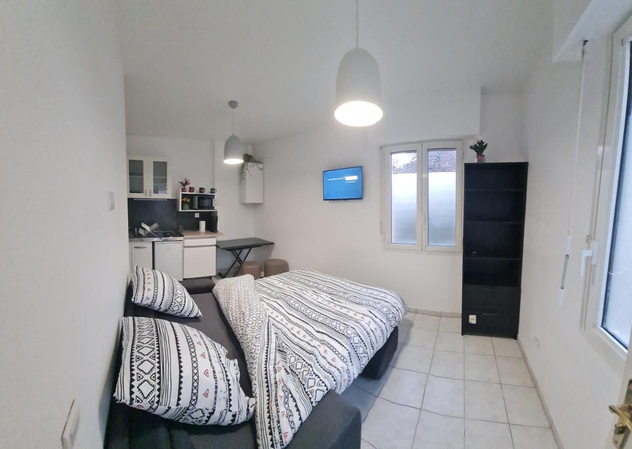 Studio Charmant - 3 Min De Disneyland Magny-le-Hongre Luaran gambar